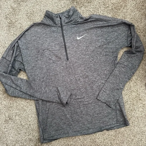 Like New Nike Dri-Fit Pullover - Picture 1 of 4